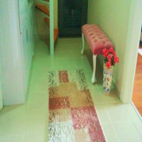 Nazife Hanım'ın mor ve ahşapla dekore ettiği sıcacık evi