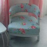 Tuba Hanım'ın kaplayarak çehresini tamamen değiştirdiği koltuğu