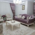Mor vurgusuyla şık bir alan: Nazan hanımın salonu..