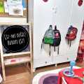 Bu evde hayat var! Neşeli, renkli ve bolca kişiselleştirilmiş bir dekor..