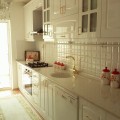 Sitemizde yayınlanmış evlerden 25 harika beyaz mutfak..
