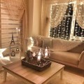 Aksesuarlarla göz alıcı bir görünüm kazanan, şık ve sıcak bir ev..