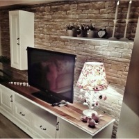 Şirin Hanım'ın pembeler ve çiçek desenler içindeki country tarzı evi