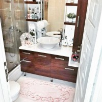 Sema Hanım'ın cıvıl cıvıl bahçe katı evinde ev gezmesindeyiz