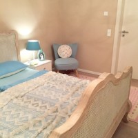  Feyza Hanım'ın göz alıcı bir sadeliğe sahip dekoru..