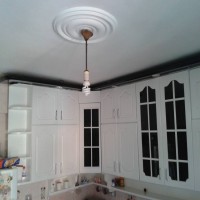 Nurcan Hanım'ın boyayarak yenilediği mutfağı