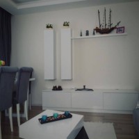 Serpil Hanım'ın turuncu ve mavilerle renklenmiş modern evi