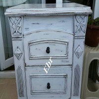 Ebru hanım'ın eskitme boyadığı dolabı