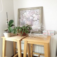 Açık renklerle döşenmiş içimizi açan ferah bir ev..