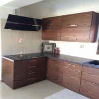 Her köşesinde ahşabın sıcaklığının olduğu modern ve konforlu bir ev.. 