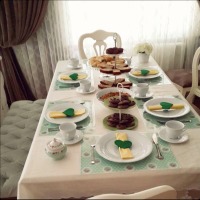 Melek Hanım'ın pastel yeşil ve toprak tonlarında harika evi