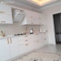Sitemizde yayınlanmış evlerden 25 harika beyaz mutfak..