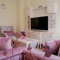 Country ve vintage stilde mavi ve pembelerle çok zarif ev..