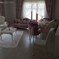 Begüm hanım, tatlı evi için yorumları bekliyor..