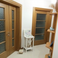 Açık renklerle döşenmiş içimizi açan ferah bir ev..