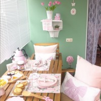 Şebnem Hanım pespembe masal evi