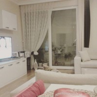 Doğru mobilya ve renk seçimleriyle çok ferah bir ev.