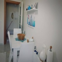 Serpil Hanım'ın turuncu ve mavilerle renklenmiş modern evi