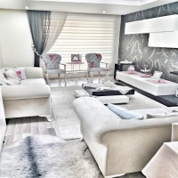 Ev gezmesi - Pembe ağırlıklı modern ve country karışımı bir ev