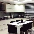 Betül hanımın modern çizgide, sade ve şık evi..