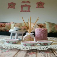 Biraz emek, biraz beceri ile dekore edilmiş çıtır çıtır bir ev..