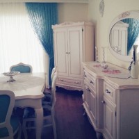 Country ve vintage stilde mavi ve pembelerle çok zarif ev..