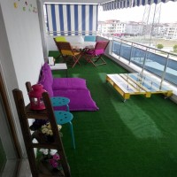 Mustafa Bey'in cıvıl cıvıl balkonu