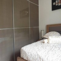 Her köşesinde ahşabın sıcaklığının olduğu modern ve konforlu bir ev.. 