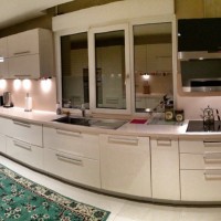 Sadeliğin şıklıkla buluştuğu minimalist bir dekor..