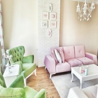 Farklı stiller barındıran zarif bir dekor..