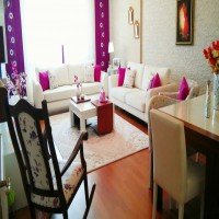 Nazife Hanım'ın mor ve ahşapla dekore ettiği sıcacık evi