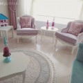 Pastel tonlar ve yenilenmiş 30 senelik mobilyalarla masalsı bir ev..