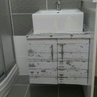 Yapışkan folyoyla kaplanıp, güzel sonuç alınmış bir sürü proje!