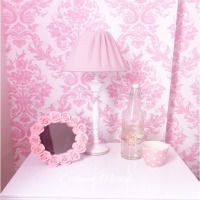 Şebnem Hanım pespembe masal evi