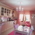 Pembe detaylarla şeker gibi: Özge hanımın evi..