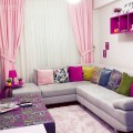 Gizem hanımın sıcak ve dinamik bir havası olan pembe vurgulu evi..