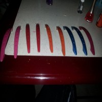 Neşe Hanım'ın beyaza boyadığı koyu renk mutfak dolapları