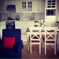 Ev gezmesi: Tülin hanımın içimizi ısıtan, konforlu evi..