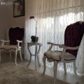 Merve hanımın mor, beyaz ve gümüş uyumunda klasik stil evi..