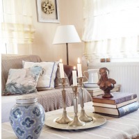 İjlal Hanım'ın İçimizi Isıtan Masalsı Evi...