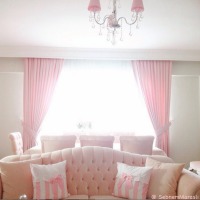 Şebnem Hanım pespembe masal evi