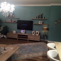 Fatma Hanım'ın özenli ve sıcak evinde ev gezmesindeyiz.