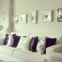 Yastık, aksesuar ve fon perde değişimiyle her gün yeni bir salon