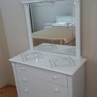 Gülden hanımın boyadığı 15 yıllık dolapları