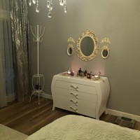 Fatma Hanım'ın özenli ve sıcak evinde ev gezmesindeyiz.