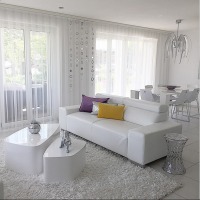 Oya Hanım'ın beyazlar içindeki şık evi