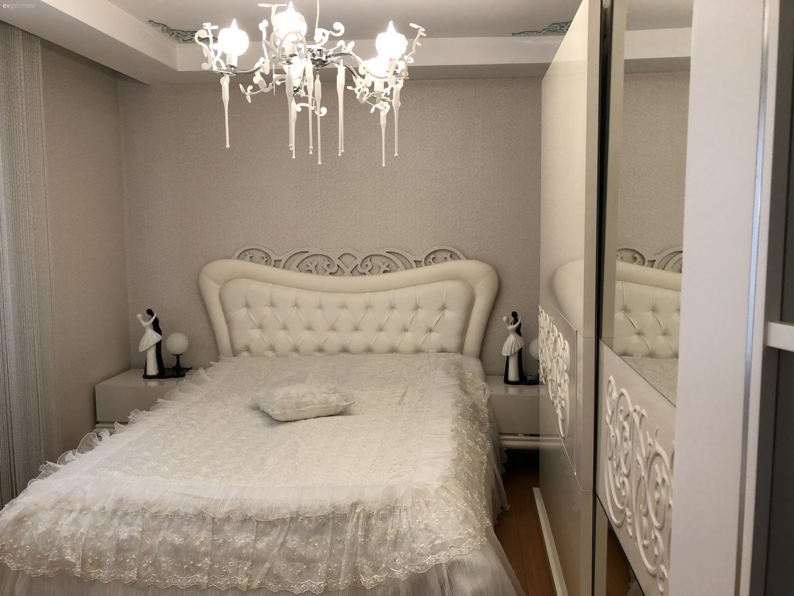 Beyaz ev aşkı❤️