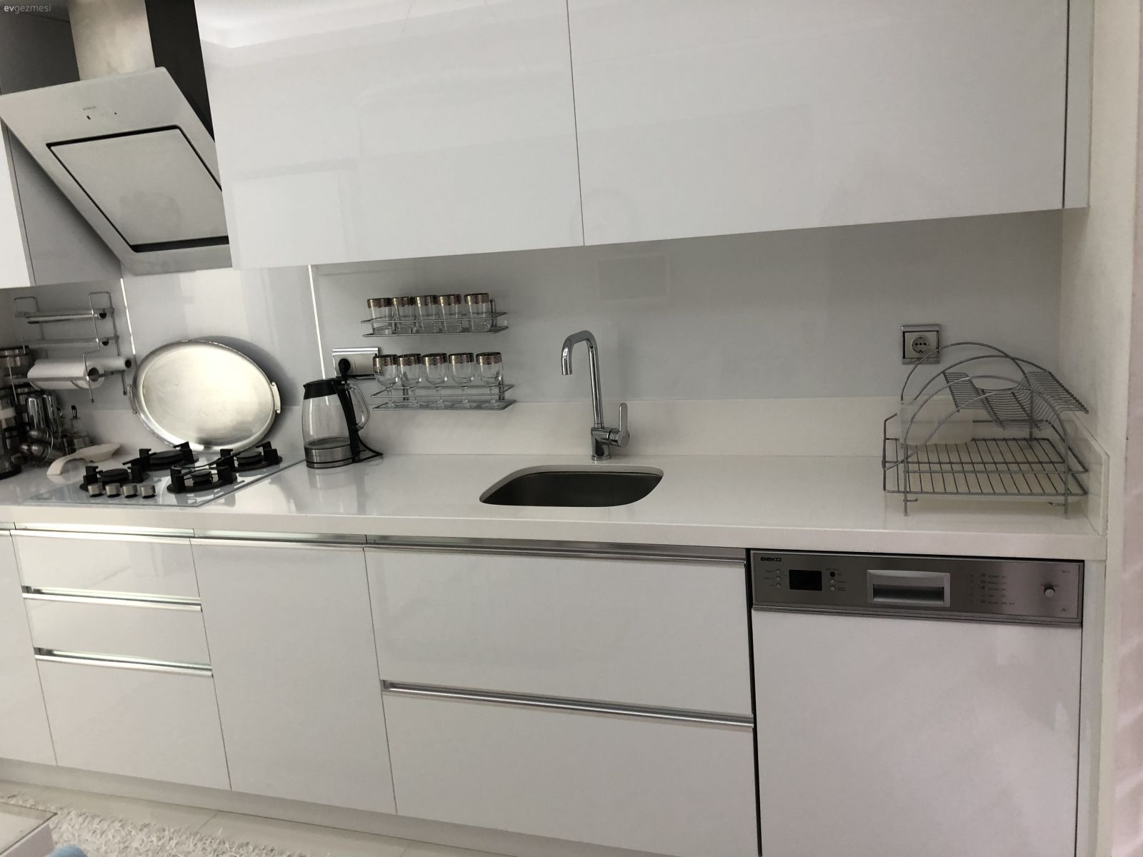 Beyaz ev aşkı❤️