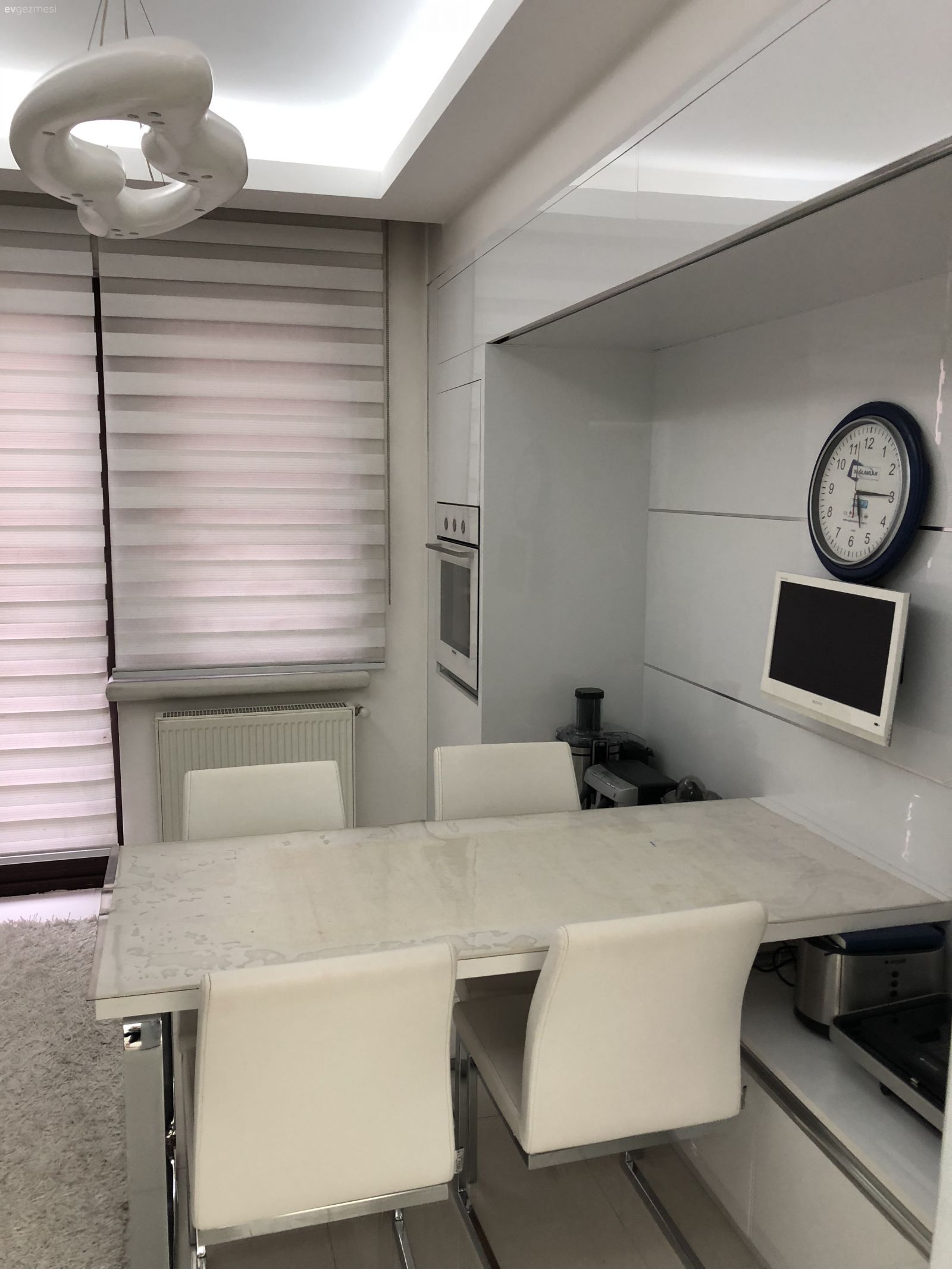 Beyaz ev aşkı❤️