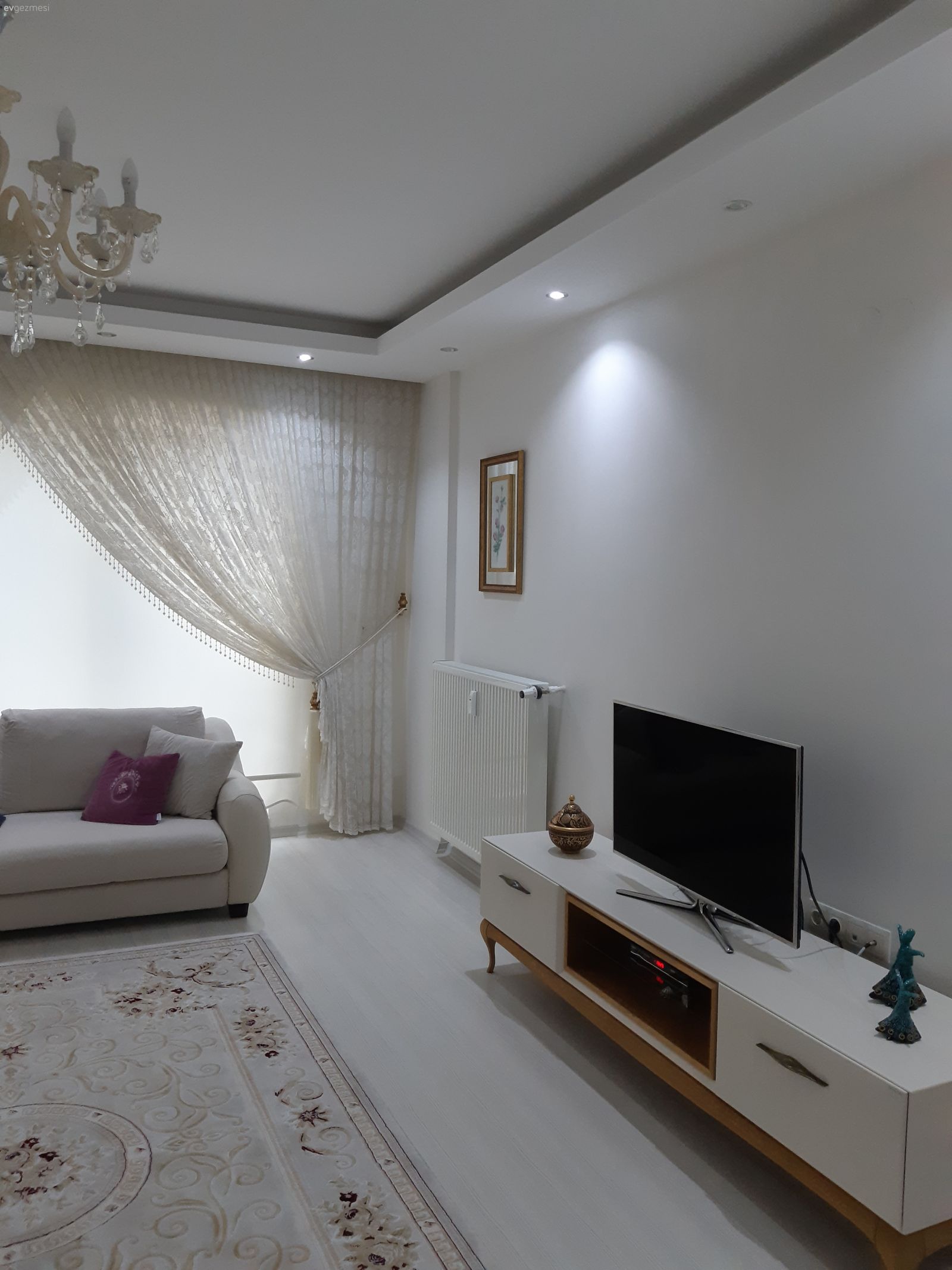 Ev dekorasyonum. Fikir ve önerileri beklerim.